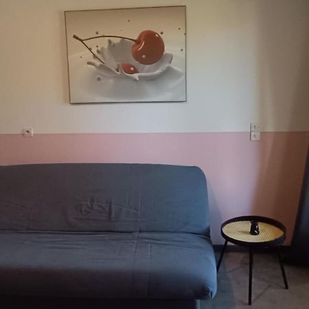 N°2 Gite 4 Personnes* Au Coeur De La Nature Saint-Aubin-de-Nabirat 外观 照片